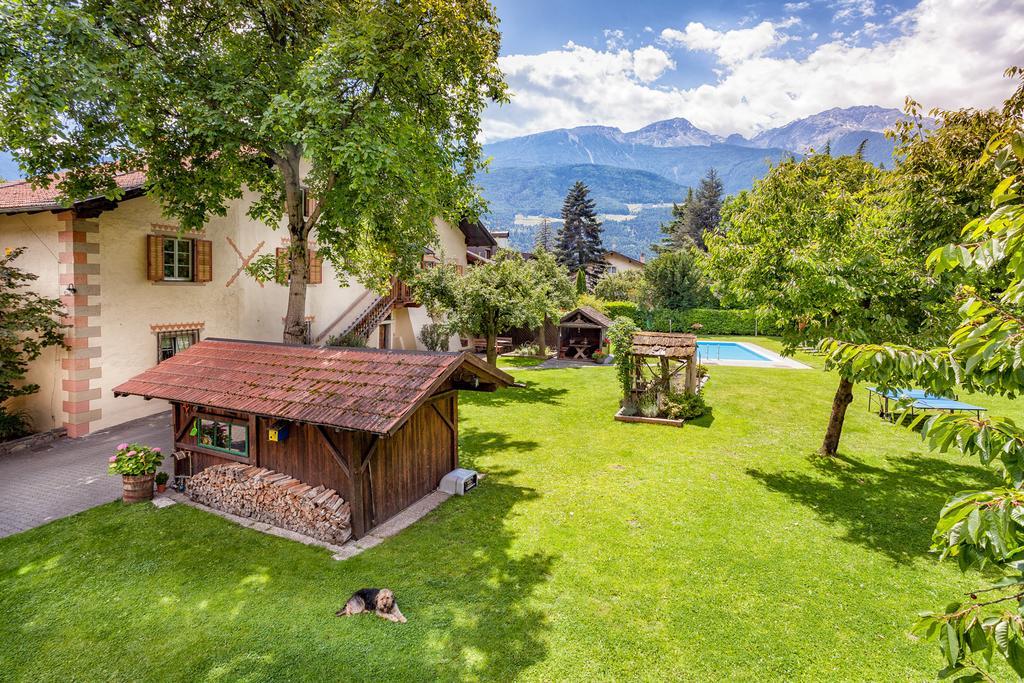 Residence Schnatzhof Schlanders Buitenkant foto