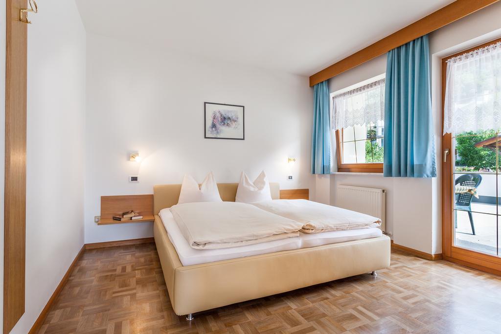 Residence Schnatzhof Schlanders Kamer foto